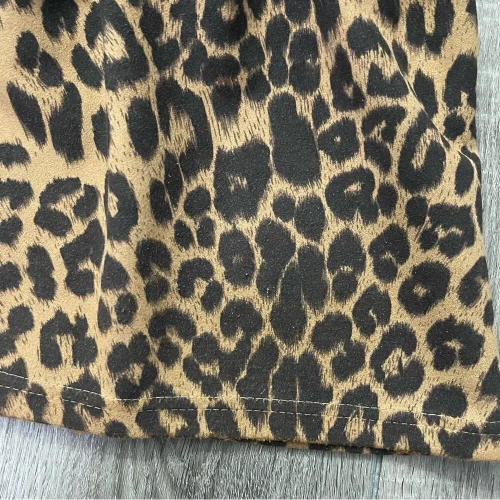 Girl’s Leopard Print Faux Suede Button Front Mini Skirt Small